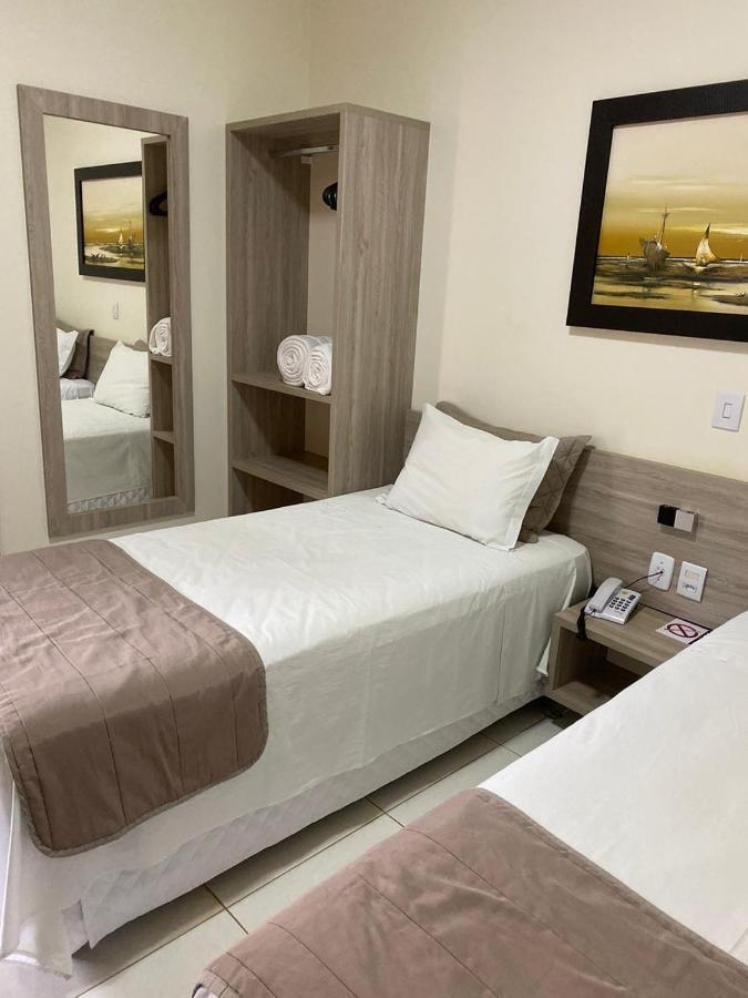 Rossi Hotel Comodoro Extérieur photo